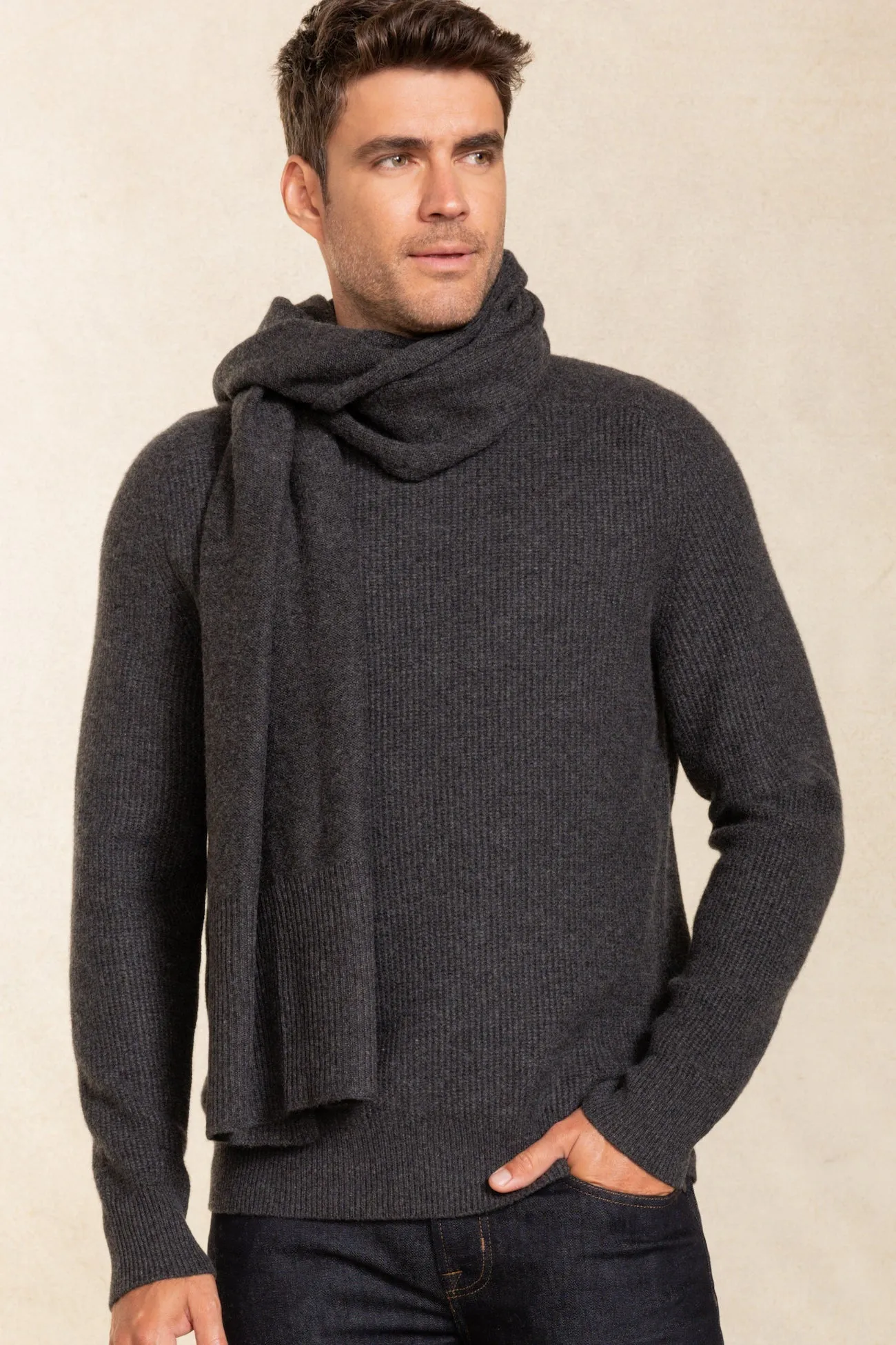 BERNARD CREWNECK CASHMERE SWEATER