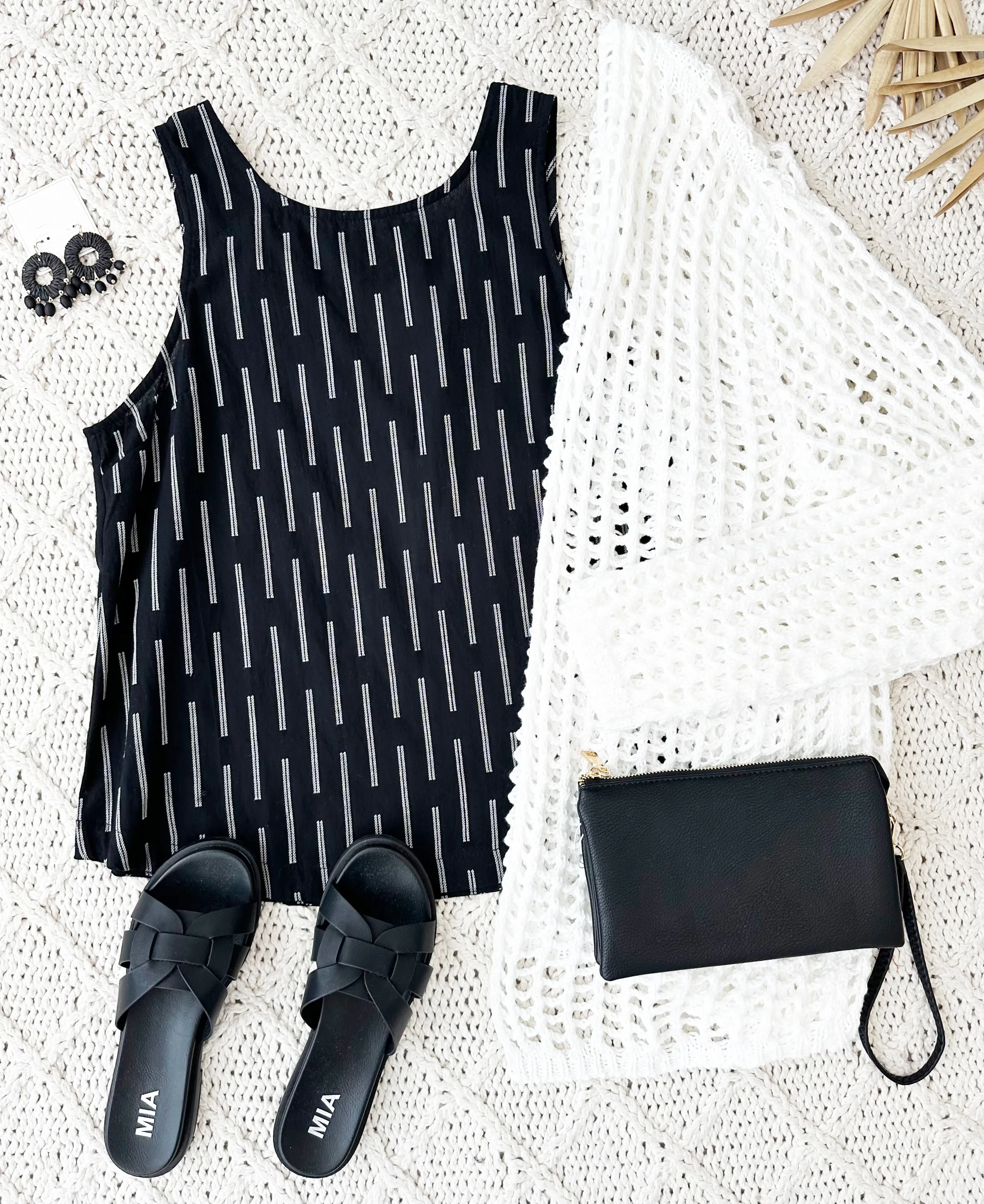 Black Texture Stripe Tank