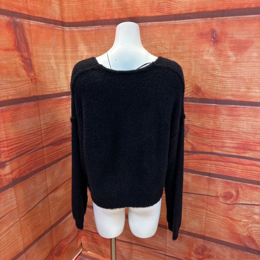 FREE PEOPLE BLACK SWEATER SIZE MEDIUM TCC