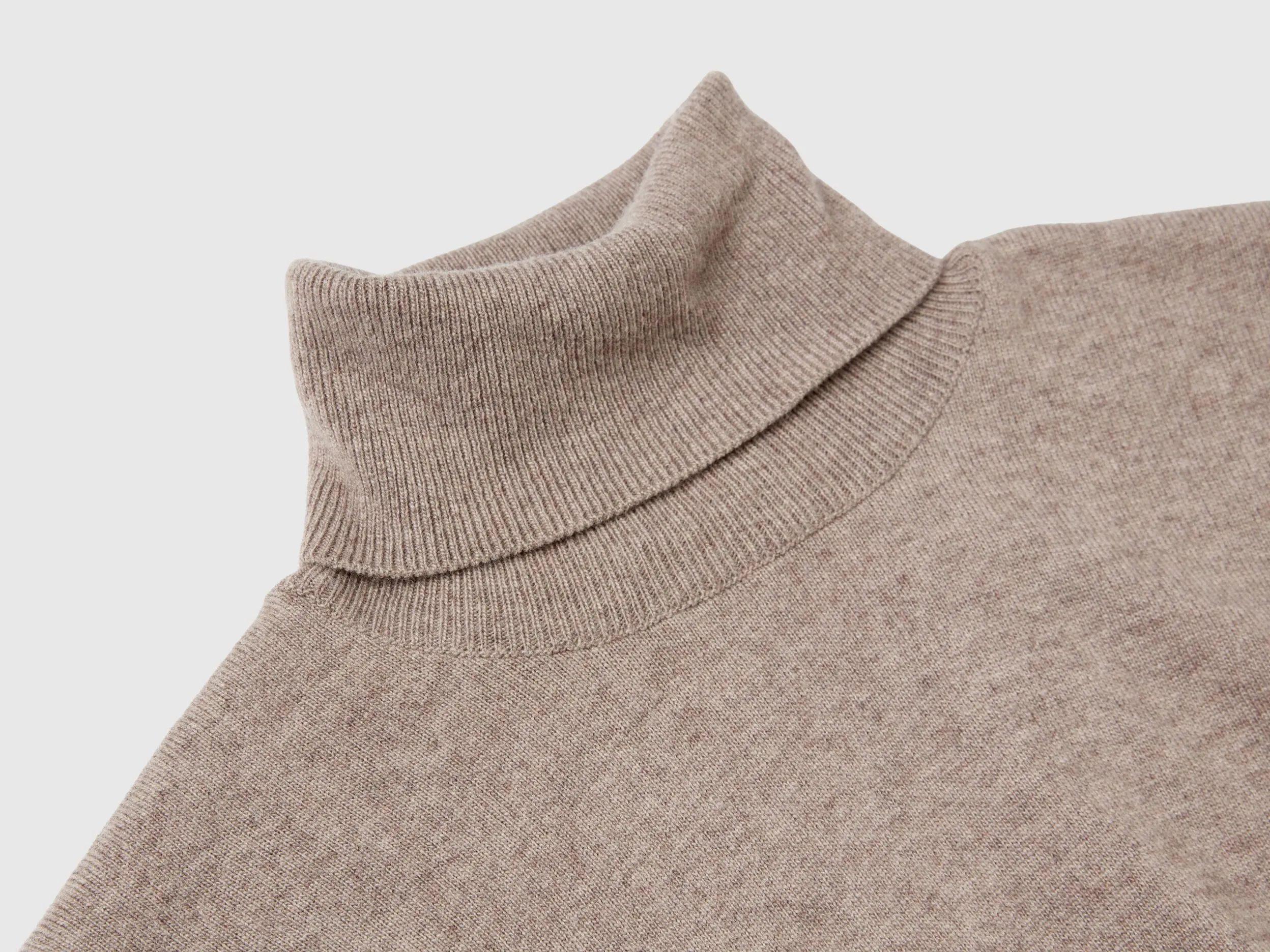 Marl brown short sleeve turtleneck in cashmere blend - Brown | Benetton