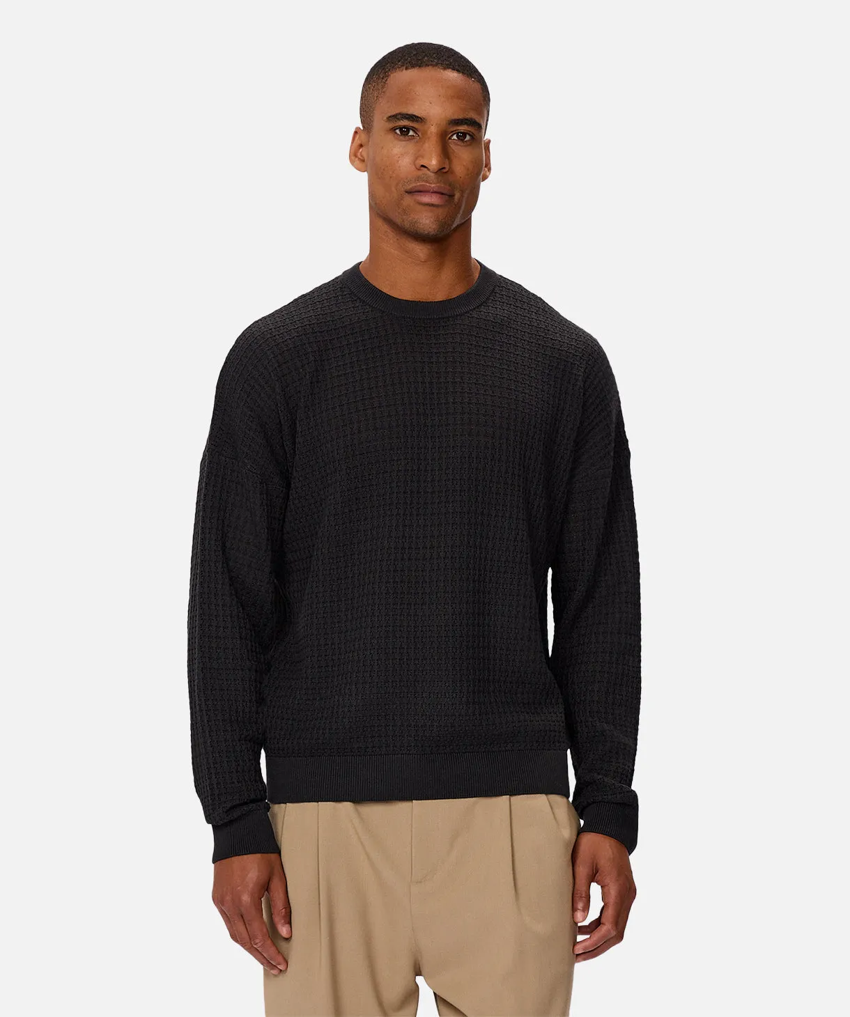 The Nunez Long Sleeve Sweater - Obsidian