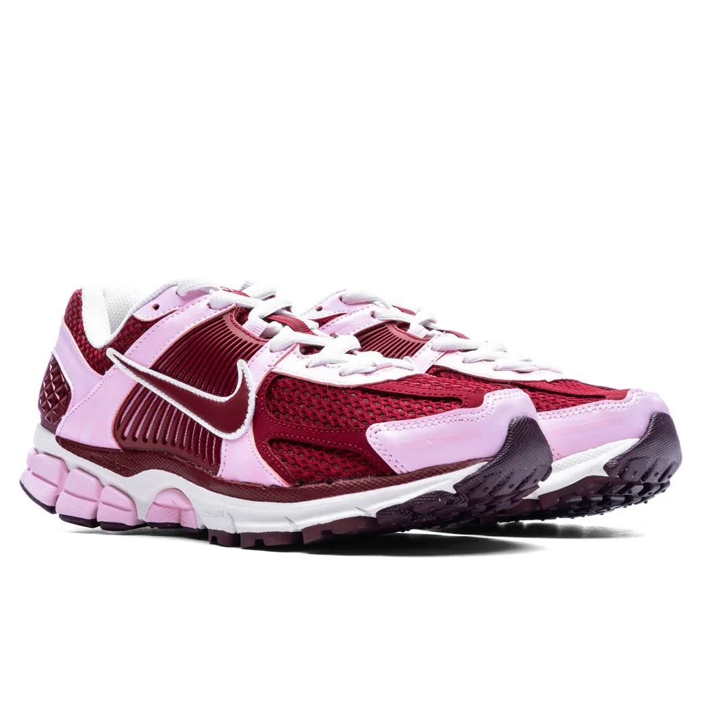 Women's Zoom Vomero 5 - Pink Foam /Team Red/Burgundy Crush